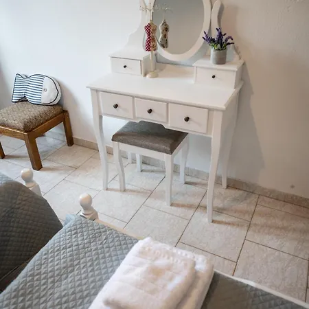 Zisi's Appartamento Neo Klima